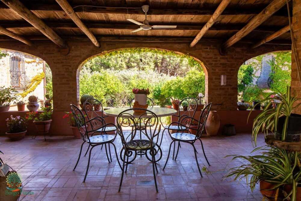 카탄차로 Borgo Piazza B&B 외부 사진